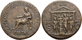 Gaius (Caligula), 37-41. Sestertius (Orichalcum, 35 mm, 28.74 g, 6 h), Rome, 39-40. C CAESAR DIVI AVG PRON AVG P M TR P III P P / PIETAS Pietas seated...