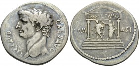 Claudius, 41-54. Cistophorus (Silver, 27 mm, 10.86 g, 6 h), Ephesus, 41-42. TI CLAVD CAES AVG Bare head left. Rev. COM ASI / ROM ET AVG Temple of Roma...