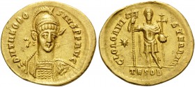 Theodosius II, 402-450. Solidus (Gold, 21 mm, 4.43 g, 6 h), Thessalonica, 424/5-430. D N THEODO-SIVS P F AVG Helmeted, diademed and cuirassed bust of ...