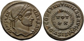 Constantine I, 307/310-337. Follis (Bronze, 19 mm, 3.24 g, 6 h), Siscia, 4th officina, 321-324. CONSTAN-TINVS AVG Laureate head of Constantine to righ...