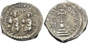 Heraclius, with Heraclius Constantine, 610-641. Hexagram (Silver, 21 mm, 6.45 g, 7 h), Constantinople, circa 632-635. d N N ҺERACLIЧS ET HERA CONSTA (...
