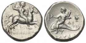 Kalabrien. Tarent.

 Didrachme oder Nomos (Silber). Ca. 272 - 240 v. Chr.
Vs: Krieger zu Pferde mit Speer nach rechts reitend; im Abschnitt Magistr...