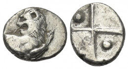 Thrakien. Thrakischer Chersones.

 Hemidrachme (Silber). Ca. 386 - 338 v. Chr.
Vs: Löwenvorderteil mit zurückgewendetem Kopf nach rechts.
Rs: Vier...