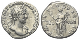 Hadrianus (117 - 138 n. Chr.).

 Denar (Silber). 118 n. Chr. Rom.
Vs: IMP CAESAR TRAIAN HADRIANVS AVG. Büste mit Lorbeerkranz und Drapierung rechts...