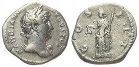 Hadrianus (117 - 138 n. Chr.).

 Denar (Silber). 125 n. Chr. Rom.
Vs: HADRIANVS AVGVSTVS. Büste mit Lorbeerkranz und Drapierung rechts.
Rs: COS II...