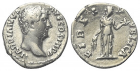 Hadrianus (117 - 138 n. Chr.).

 Denar (Silber). 137 n. Chr. Rom.
Vs: HADRIANVS AVG COS III P P. Kopf rechts.
Rs: FIDES PVBLICA. Fides mit Ähren u...
