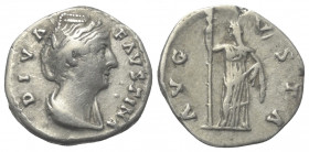 Faustina I. (gest. 141 n. Chr.). Diva Faustina I.

 Denar (Silber). Nach 141 n. Chr. Rom.
Vs: DIVA FAVSTINA. Drapierte Büste rechts.
Rs: AVGVSTA. ...