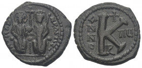 Iustinus II. (565 - 578 n. Chr.).

 1/2 Follis (20 Nummi). 572 / 573 n. Chr. (Jahr 7). Antiochia (Theoupolis).
Vs: Iustinus und Sophia mit Szepter ...