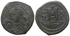 Mauricius Tiberius (582 - 602 n. Chr.).

 Follis (40 Nummi). 592 / 593 n. Chr. (Jahr 11). Theoupolis (Antiochia).
Vs: Büste mit Trifoliumkrone, Kon...