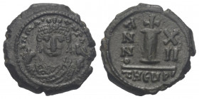 Mauricius Tiberius (582 - 602 n. Chr.).

 Dekanummion. 593 / 594 n. Chr. Antiochia (Theoupolis).
Vs: Gekrönte Büste in Konsulargewand mit Mappa und...
