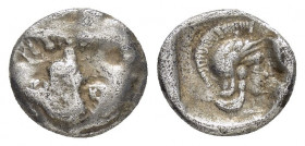 Obol Ar
Pisidia, Selge, c. 350-300 BC, Facing gorgoneion / Head of Athena to right, wearing crested Attic helmet adorned with olive leaves and tendri...