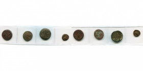 ROYAUME LAGIDE, lot de 4 bronzes: Ptolémée II Philadelphe, obole, T. d''Alexandre/Aigle à g., ailes ouvertes; Ptolémée III Evergète, obole, T. d''Alex...
