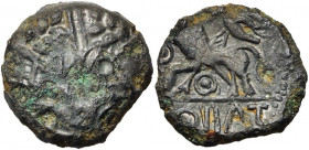 GAULE CELTIQUE, Carnutes, AE bronze. D/ Eléments de tête stylisée, imitée du statère à l''oeil des Suessions. R/ Lion à g., un oiseau sur la croupe. D...