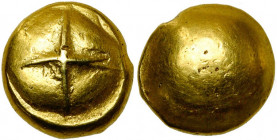 GAULE CELTIQUE, Seine moyenne, AV statère, 1er s. av. J.-C. A la croix des Séno-Carnutes. Classe 2 - Type assymétrique. D/ Longue croix sur un champ l...