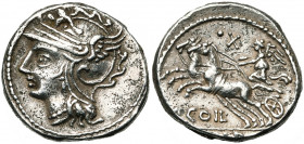 C. Coelius Caldus, AR denier, 104 av. J.-C., Rome. D/ T. casquée de Roma à g. R/ Victoire en bige à g. Au-dessus, •X. A l''ex., CALD. Cr. 318/1a; Syd....