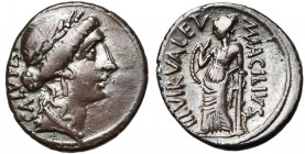 Mn. Acilius Glabrio, AR denier, 49 av. J.-C., Rome. D/ T. l. de Salus à d. Derrière, de bas en haut, SALVTIS. R/ MN· ACILIVS- III·VIR- VALETV Valetudo...