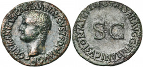 GERMANICUS (†19), père de Caligula, AE as, 37-38, Rome. Frappé sous Caligula. D/ GERMANICVS CAESAR TI· AVGVST F DIVI AVG N T. nue à g. R/ C· CAESAR· A...