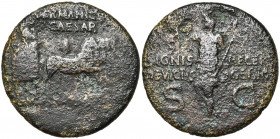 GERMANICUS (†19), père de Caligula, AE dupondius, 37-41, Rome. Frappé sous Caligula. D/ Germanicus dans un quadrige triomphal à d. Au-dessus, GERMANIC...
