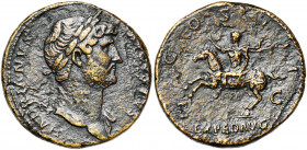 HADRIEN (117-138), AE sesterce, 119-138, Rome. D/ HADRIANVS- AVGVSTVS T. l. à d., l''épaule g. dr. R/ COS III/ S-C/ EXPED AVG L''empereur à cheval à g...