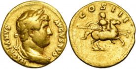 HADRIEN (117-138), AV aureus, 125-128, Rome. D/ HADRIANVS AVGVSTVS B. l., dr., cuir. à d. R/ COS III L''empereur chevauchant à d., ten. une lance poin...