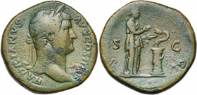 HADRIEN (117-138), AE sesterce, 134-138, Rome. D/ HADRIANVS- AVG COS III PP T. l. à d. R/ SALV-S AVG/ S-C Salus deb. à d., nourrissant avec une patère...