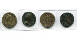 FAUSTINE l''Ancienne divinisée, lot de 2 p.: dupondius, R/ Junon; as, R/ CONSECRATIO Vesta sacrifiant (TB, coup au droit).