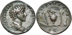 MARC AURELE César (139-161), AE sesterce, 140-144, Rome. D/ AVRELIVS CAES-AR AVG PII F COS B. dr. à d. R/ PIETAS AVG/ SC Emblèmes sacerdotaux. BMC 226...