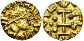 MEROVINGIENS, AV tremissis, vers 615-620, Quentovic (Wiccus). Monétaire Aldinus. D/ + ALDINO MONIT (plusieurs lettres rétrogrades) T. diad. à d., au t...