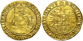 BRABANT, Duché, Charles Quint (1506-1555), AV réal d''or, s.d. (1521-1540), Anvers. Ponctuation par croisettes. D/ L''empereur couronné de f., ten. l'...