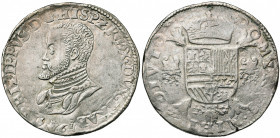 BRABANT, Duché, Philippe II (1555-1598), AR écu Philippe, 1561, Anvers. D/ B. cuir. à g. PHILIPPVS en début de légende et main séparant la date. R/ Ec...