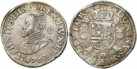 BRABANT, Duché, Philippe II (1555-1598), AR écu Philippe, 1576, Bruxelles. Avec B dans le champ au droit et main dans la date. D/ B. cuir. à g. R/ Ecu...