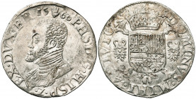 BRABANT, Duché, Philippe II (1555-1598), AR demi-écu Philippe, 1566, Anvers. D/ B. cuir. à g., sous la date. R/ Ecu couronné sur une croix de Bourgogn...