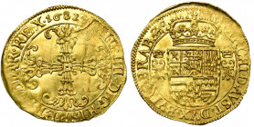 BRABANT, Duché, Philippe IV (1621-1665), AV couronne d''or, 1624, Anvers. D/ Croix à triple nervure, évidée et feuillue. R/ Ecu couronné, accosté de d...