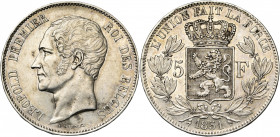 BELGIQUE, Royaume, Léopold Ier (1831-1865), AR 5 francs, 1851. Sans point au-dessus de la date. Bogaert 513A. Fines griffes. Petites taches.
presque ...