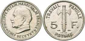 FRANCE, Etat Français (1940-1944), Cupro-nickel 5 francs, 1941. Maréchal Pétain. Gad. 764. Rare Très légers défauts de flan.
Superbe