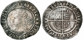 GRANDE-BRETAGNE, Elisabeth Ire (1558-1603), AR sixpence, 1561. Différent: pointe de flèche. D/ B. couronné à g. Derrière, une rose. R/ Ecu écartelé de...