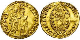 ITALIE, VENISE, Alvise Contarini (1676-1684), AV zecchino, s.d. D/ Le Doge agenouillé à g., recevant une bannière des mains de saint Marc. R/ Le Chris...