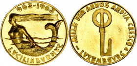 LUXEMBOURG, Charlotte (1919-1964), AV module de 20 francs, 1963. Millénaire de Luxembourg. Weiller 259.
Superbe à Fleur de Coin
