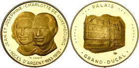 LUXEMBOURG, Jean (1964-2000), AV module de 40 francs, 1978. Noces d''argent du couple grand-ducal. Probst 012; Weiller 103.
Flan poli