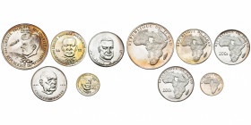TCHAD, République (1960-), série de 5 monnaies frappées en 1970 pour commémorer le 10eanniversaire de l''indépendance: 300 francs, J.F. Kennedy; 200 f...