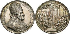 ITALIE, ETATS PONTIFICAUX, AR médaille, 1675 (an 5), Hamerani. Clément X - Année Sainte. D/ B. à d., coiffé de la tiare. R/ DOMVS DEI ET PORTA COELI L...
