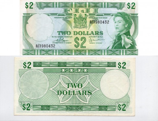 Fiji, 2 Dollars, 1974, XF, p72c
serial number: B/3 980432, Queen Elizabeth II p...