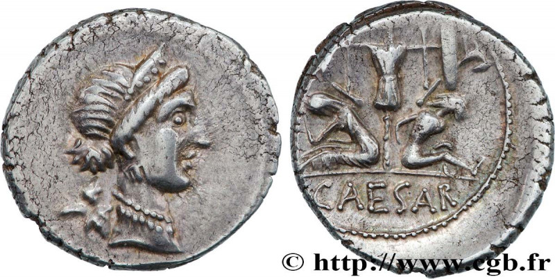 JULIUS CAESAR
Type : Denier 
Date : 45 AC. 
Mint name / Town : Espagne 
Metal : ...