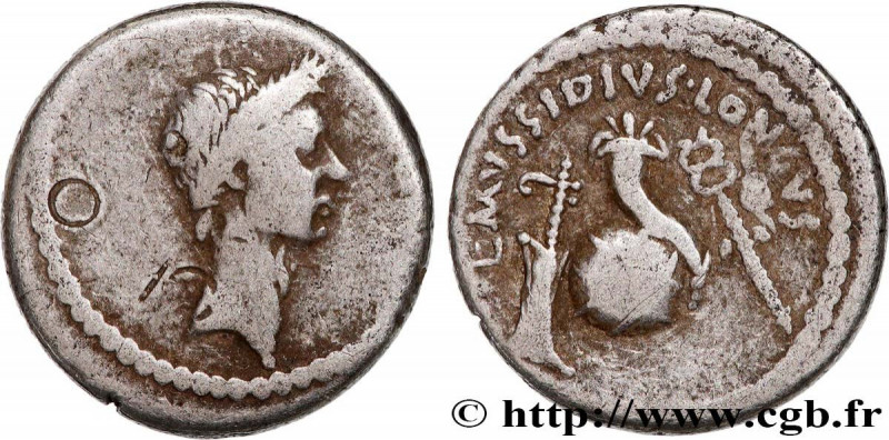 JULIUS CAESAR
Type : Denier 
Date : 40 AC. 
Mint name / Town : Rome 
Metal : sil...