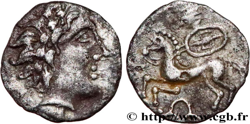 BITURIGES CUBI, UNSPECIFIED
Type : Fraction au cavalier au bouclier 
Date : c. 8...