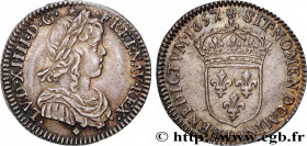 LOUIS XIV "THE SUN KING"
Type : Douzième d'écu à la mèche longue 
Date : 1657 
Mint name / Town : Lyon 
Quantity minted : 7986 
Metal : silver 
Milles...