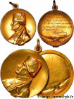 LOUIS-PHILIPPE I
Type : Médaille, Déplacement des cendres de Napoléon Ier 
Date : 1840 
Metal : gold 
Diameter : 35  mm
Weight : 17,05  g.
Edge : liss...
