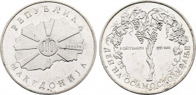 Macedonia - Republic, Silver Trial 10 Denari 2001 (Silver, 9.07 gr, 27 mm) cf. KM 13. Proof Uncirculated.

Unlisted in KM, these trials were minted in...