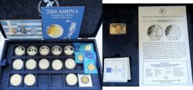 Griechenland: Samtschatulle mit Münzen aus Griechenland mit Thema Olympische Spiele Athen 2004. Dabei 13 x 10 Euro Gedenkmünzen, 3 Coincards mit 2 € G...