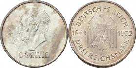 Weimarer Republik: 3 Reichsmark 1932 F, Johann Wolfgang v. Goethe, 100. Todestag. Jaeger 350. Feine Patina, kleine Kratzer, vorzüglich+.
 [differenzb...